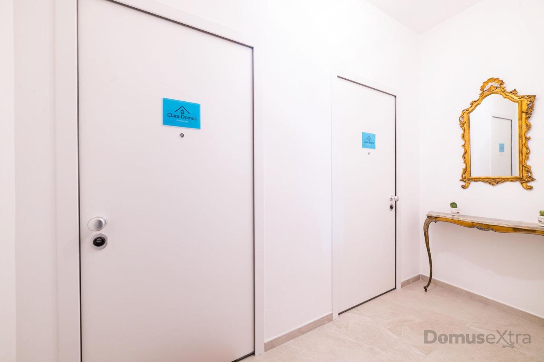 Apartamento Clara Domus By Domusextra Nápoles Exterior foto